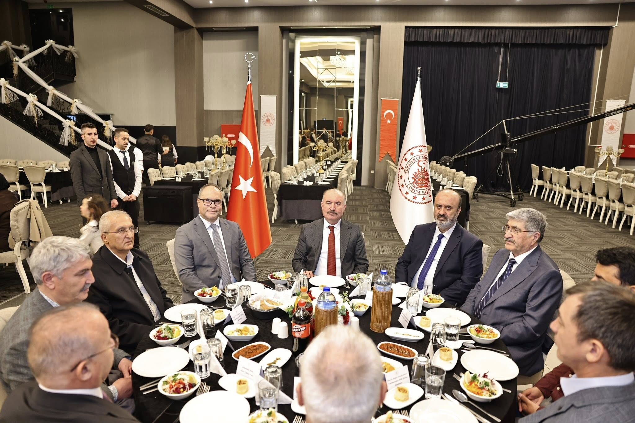 672094100 1365080512322525 212065545907923551 N