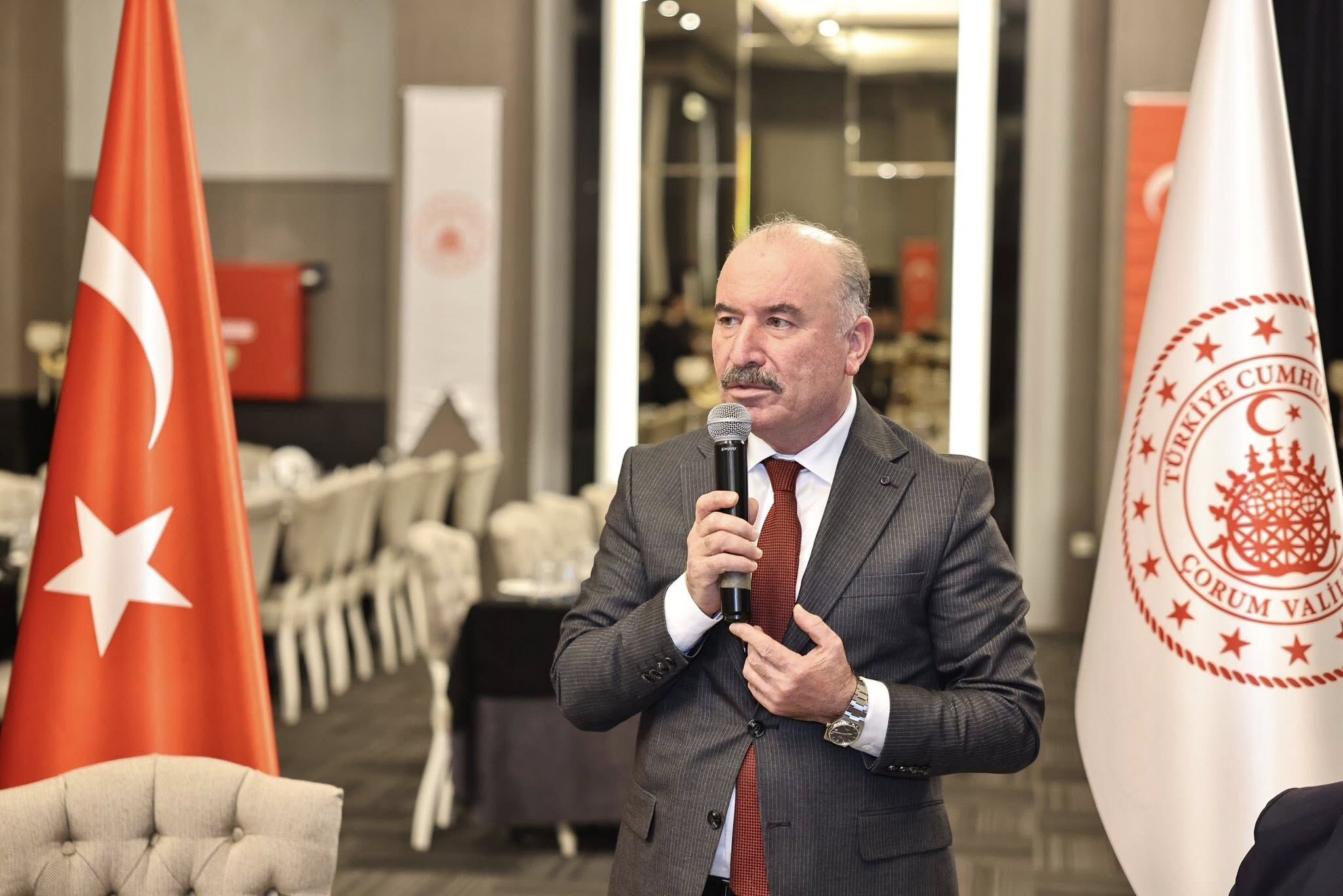 672674125 1365080338989209 1667390817934896449 N