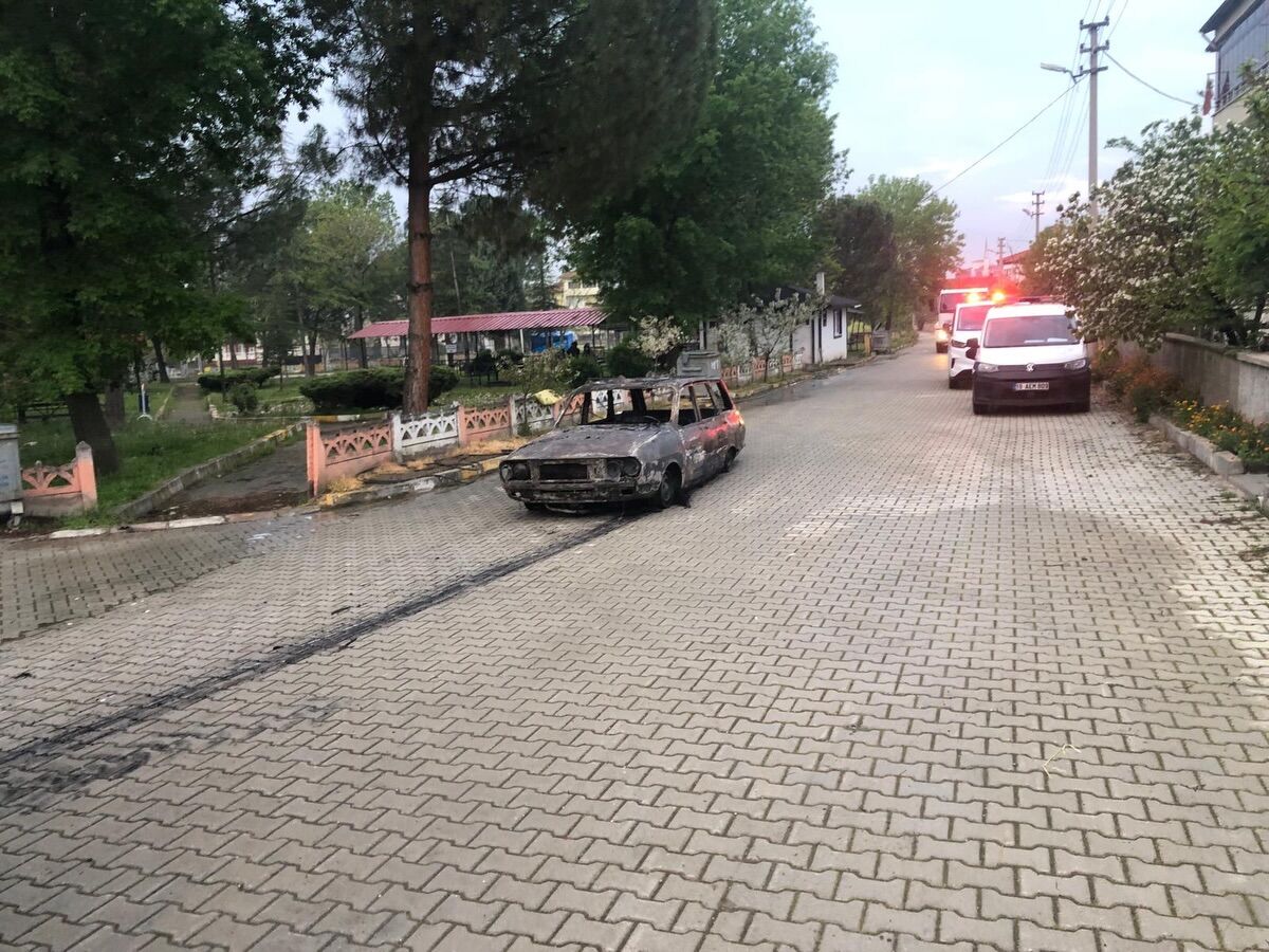 674570554 18579001180009263 4138669863744381909 N