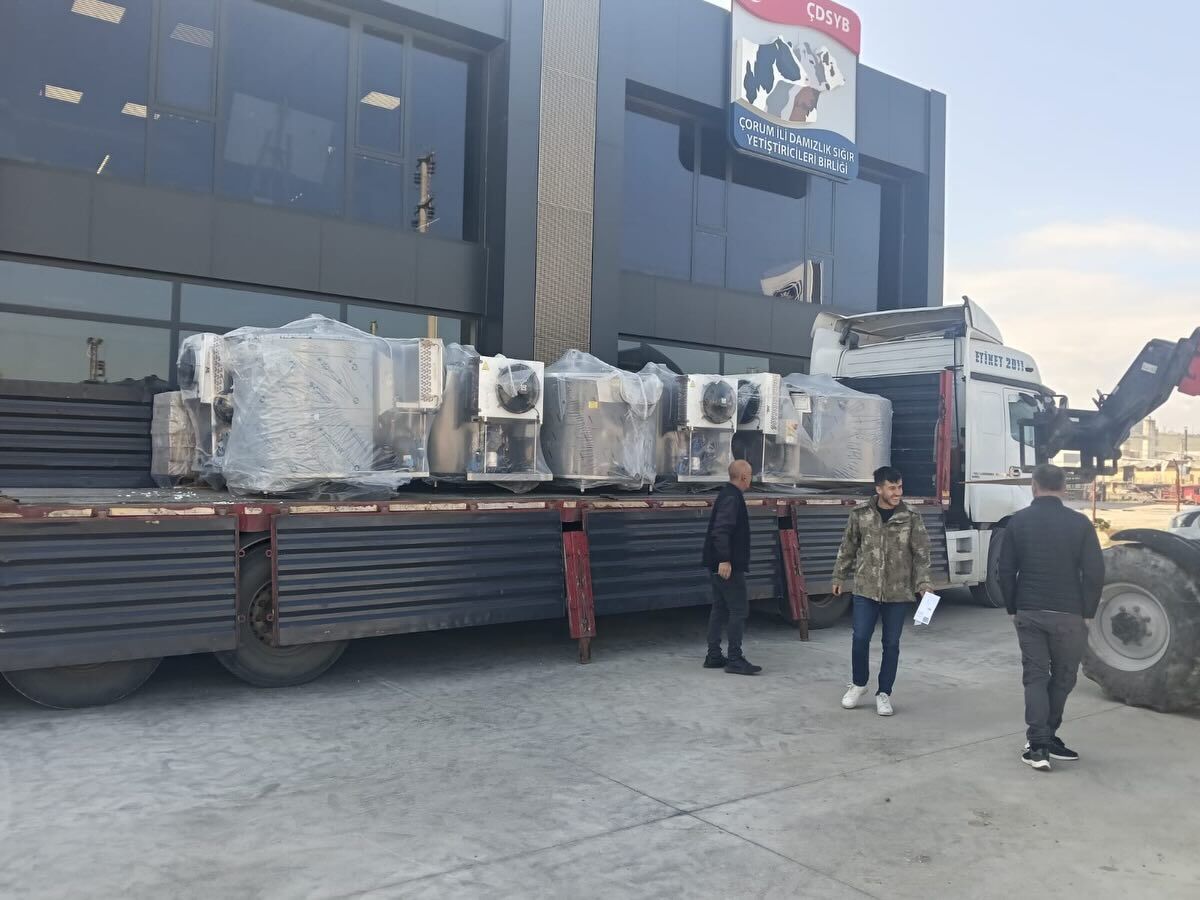 678982902 1606590784800582 544260510305567584 N