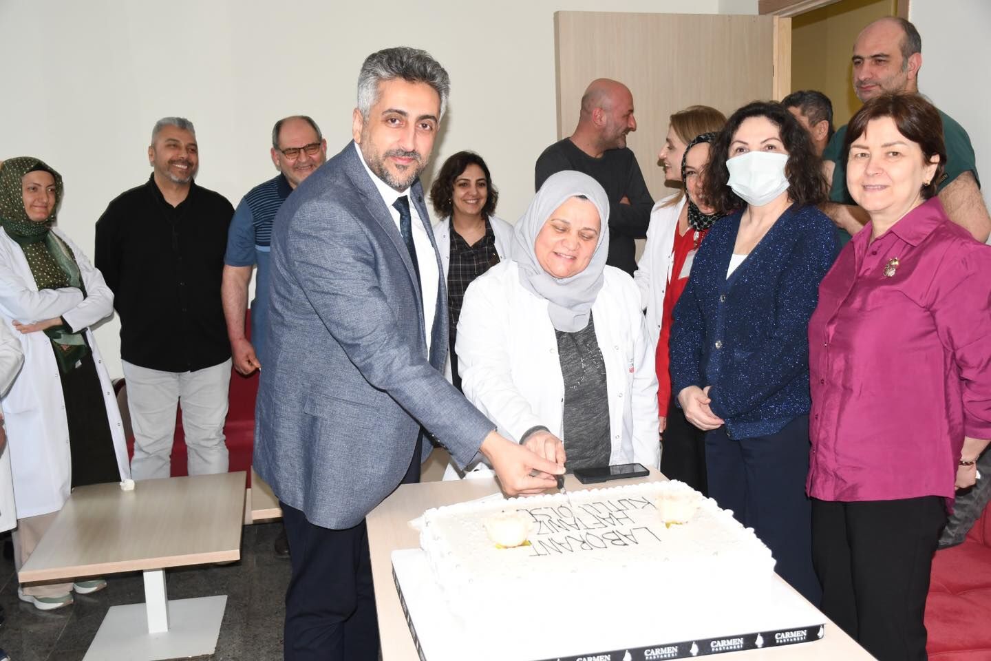 680787093 1418424846991399 417575563159755734 N