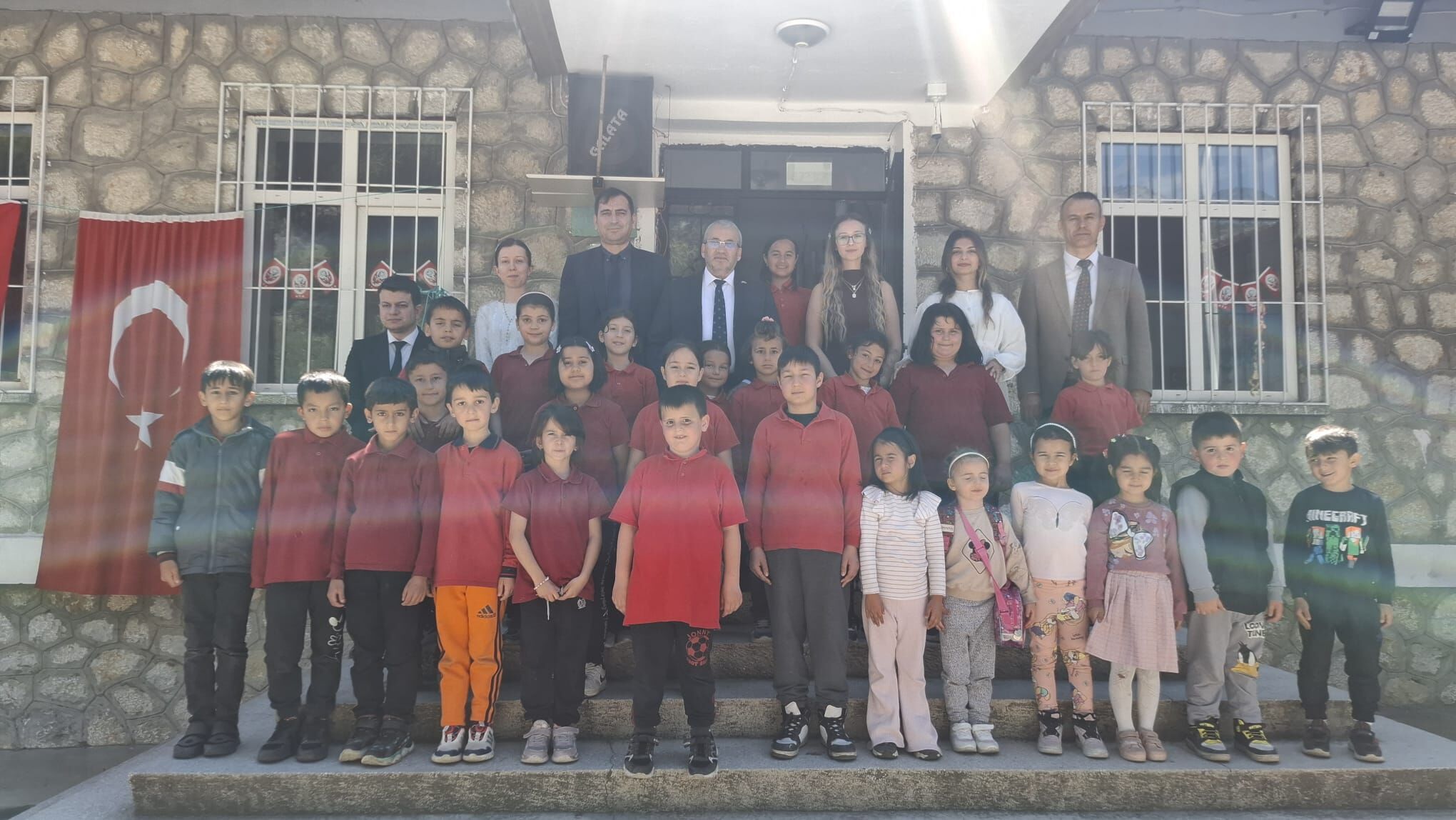 681370083 122166167126706748 2334131223001795606 N