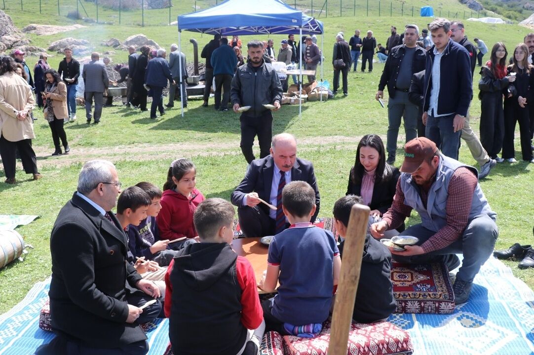 A A 20260421 41169939 41169936 H A T T U S A A N T I K K E N T I N D E C I G D E M A S I V E G E L E N E K S E L C O C U K O Y U N L A R I E T K I N L I G I Y A P I L D I