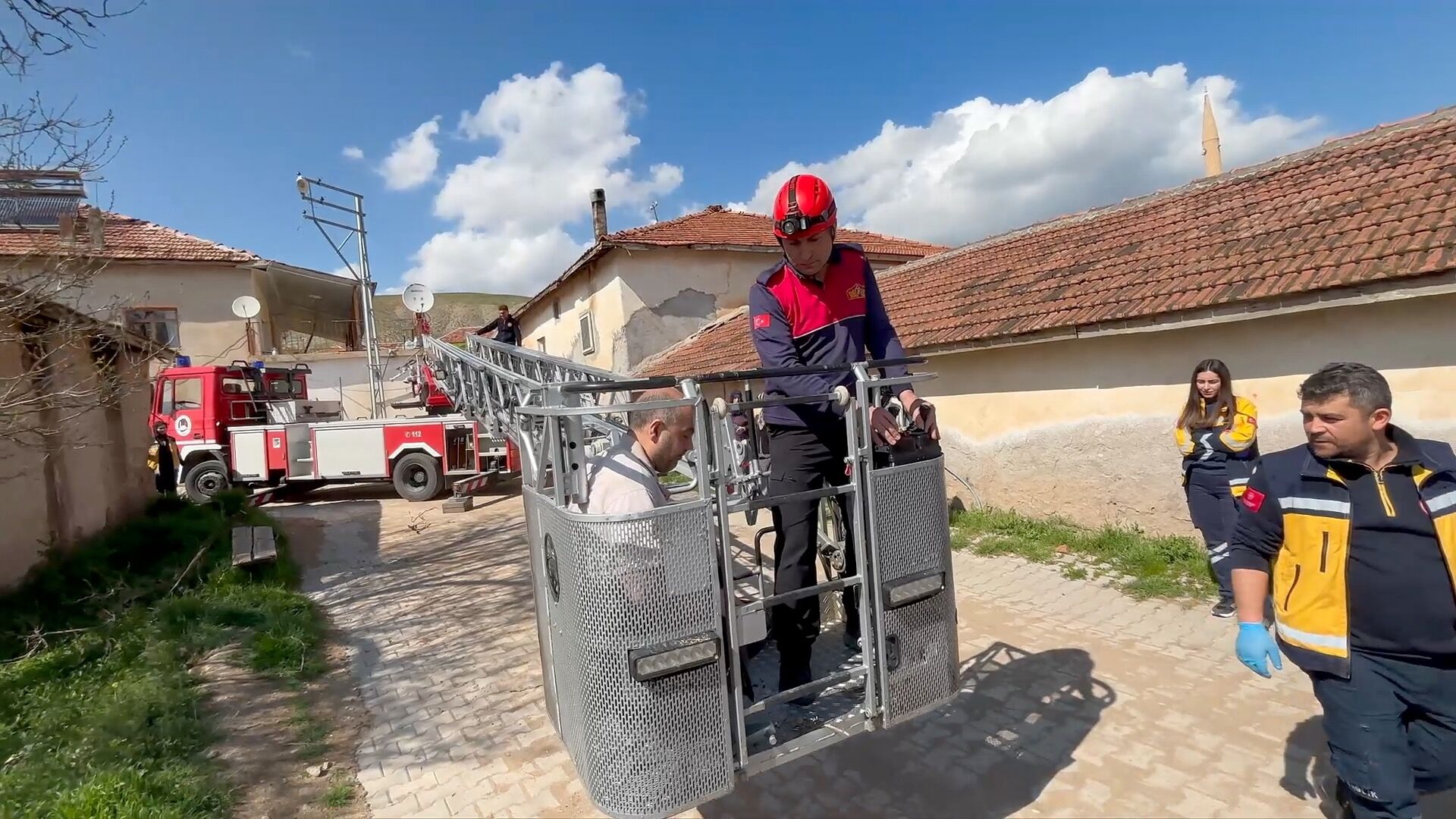 A A 20260424 41200983 41200981 C O R U M D A B A C A T E M I Z L I G I I C I N C I K T I G I C A T I D A B A Y I L A N K I S I Y I I T F A I Y E K U R T A R D I