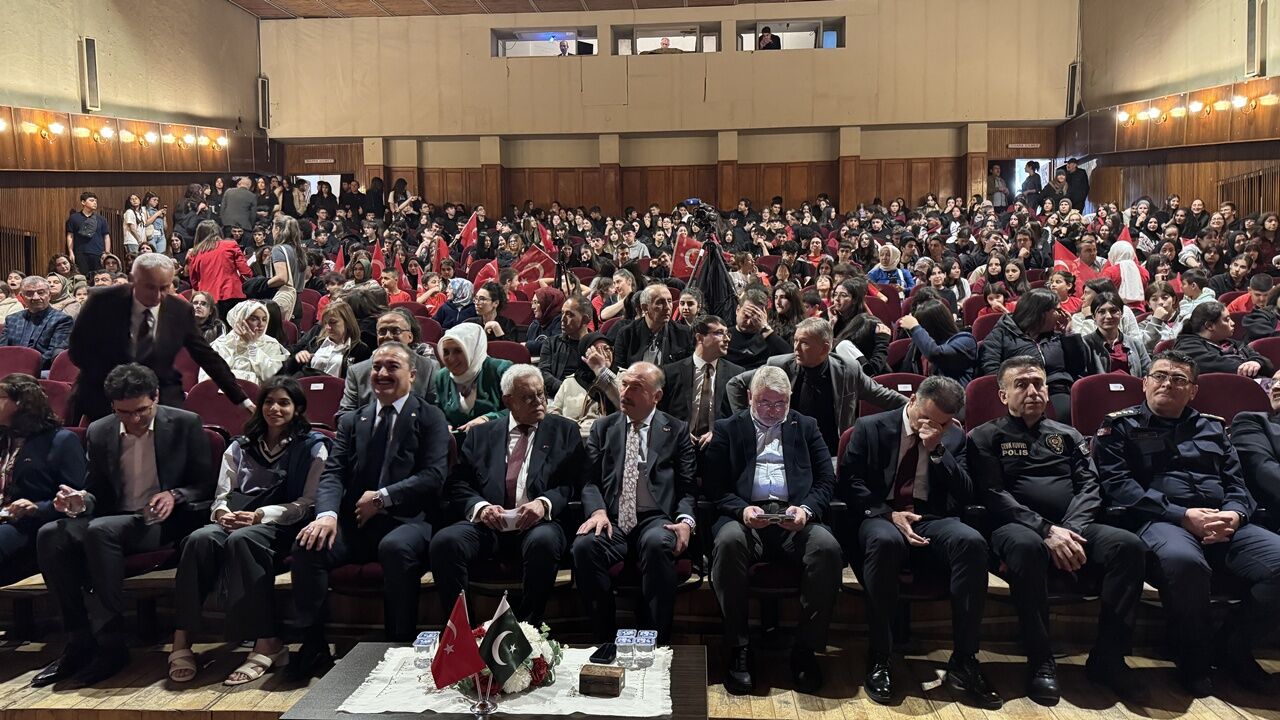 A A 20260427 41226554 41226536 C O R U M D A P A K I S T A N I N A N K A R A B U Y U K E L C I L I G I T A R A F I N D A N C H U G H T A I S A N A T O D U L L E R I T O R E N I D U Z E N L E N D I