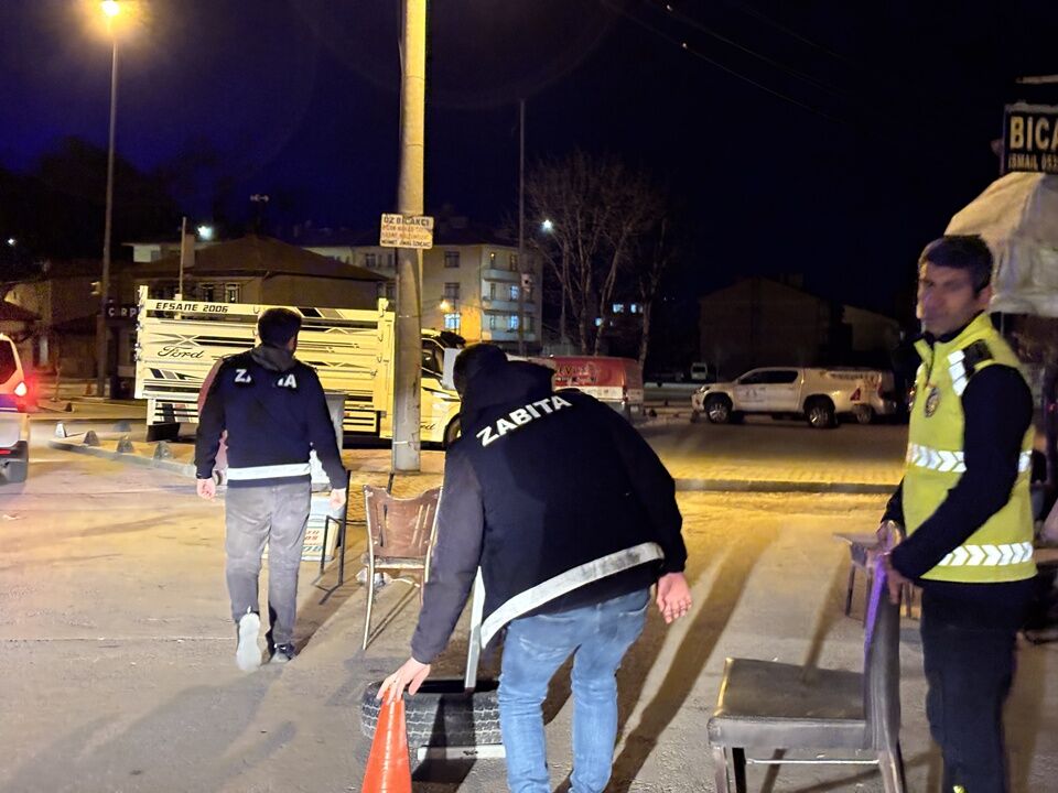 Zabıta Ekipleri’nden Gece Denetimi (4)