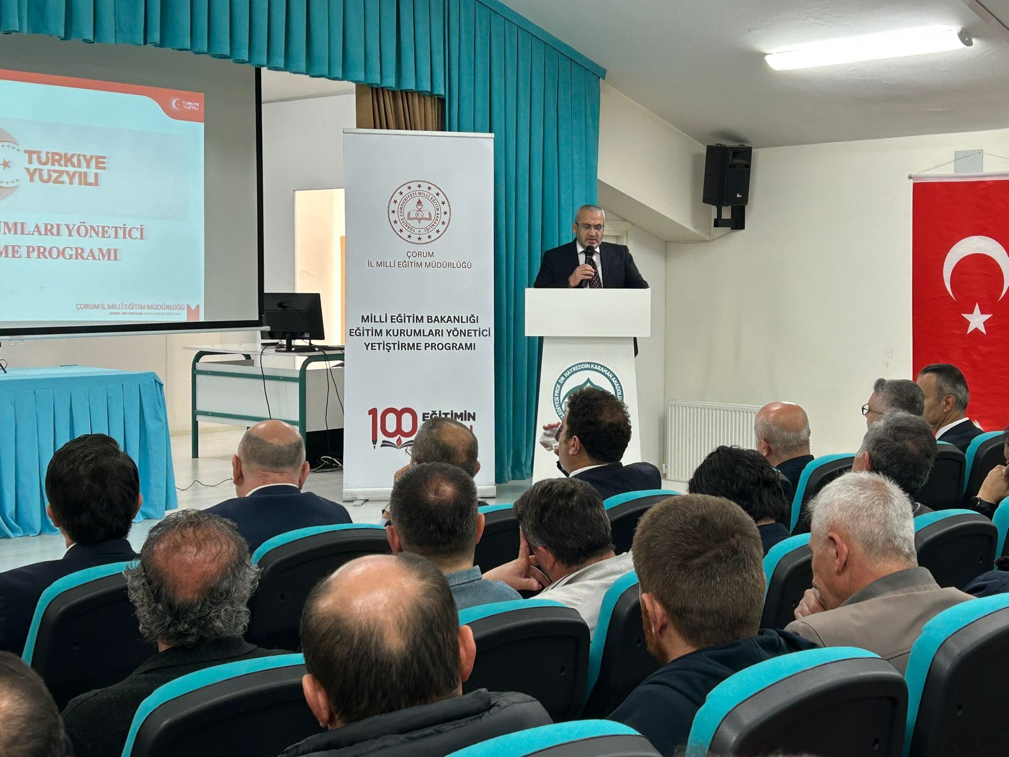 Çorum’da Eği̇ti̇mde Yeni̇ Dönem Başladi (3)