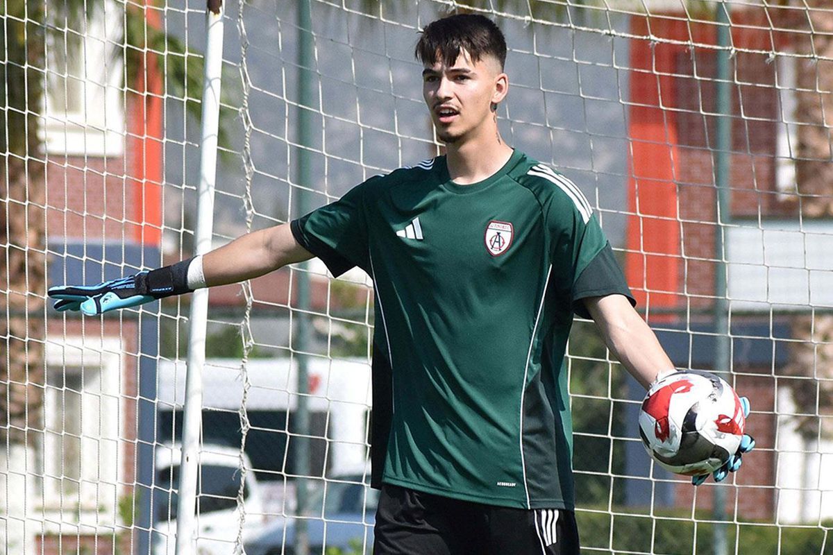 Penalti Canavari Kaleci 750 Bin Euro Karsiliginda 783497706C Amp