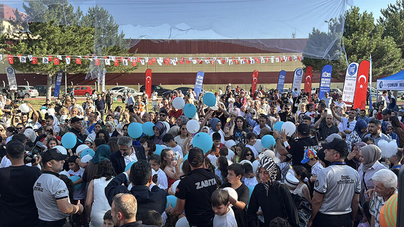 Çorum’da Onbi̇nlerce Ki̇şi̇ Festi̇val Coşkusu Yaşadi (9) 1600X900