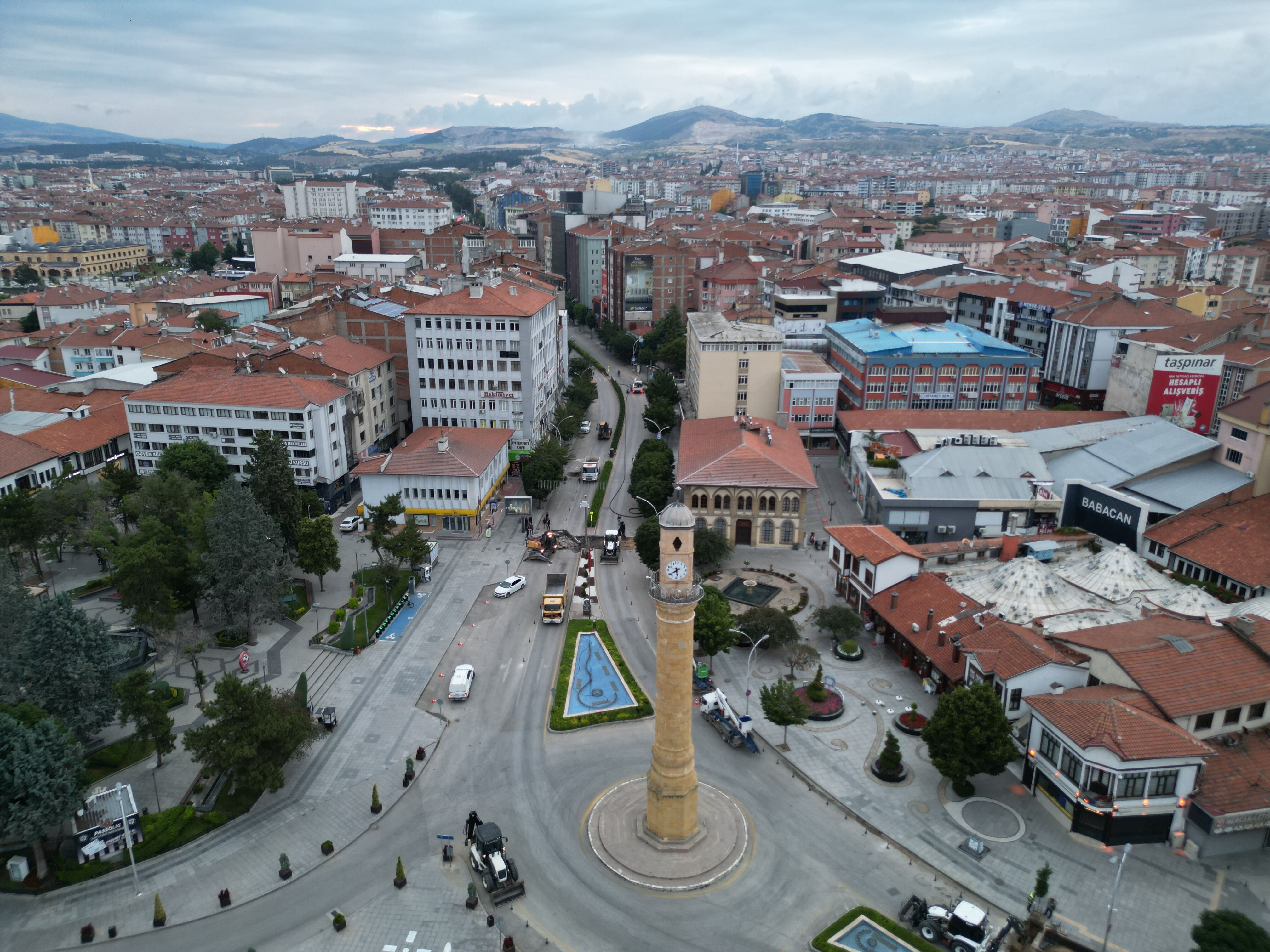 Gazi Caddesi'nde Altyapı Çalışmaları Tamamlandıı (2)