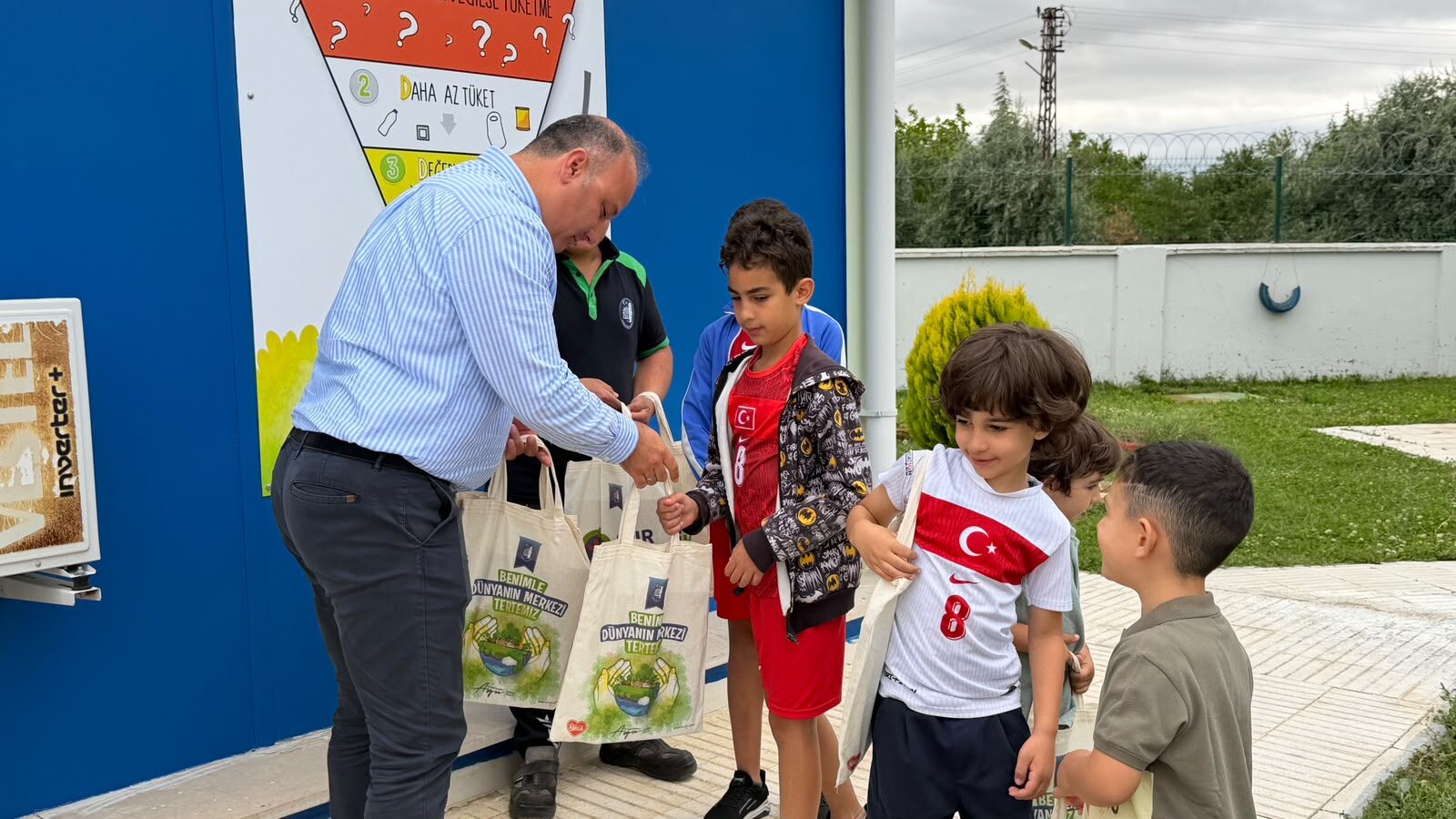 Çevreci Öğrenciler, “Sıfır Atık” Çalışmalarını İnceledi (3)