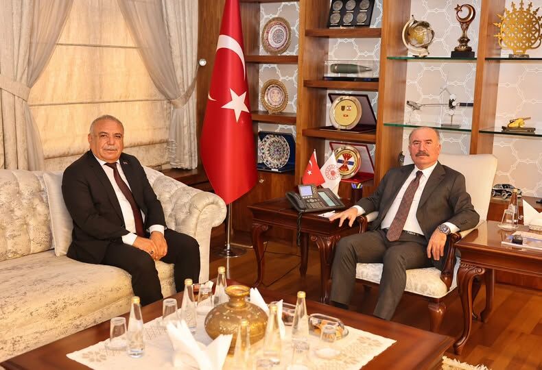 Başkan Çetinkaya Vali Çalgan’a Projelerini Anlattı