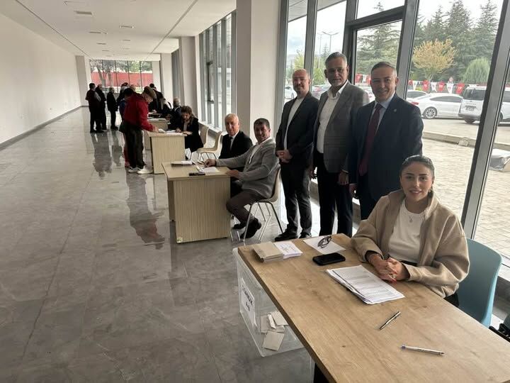Yeni Parti’de önseçim heyecanı