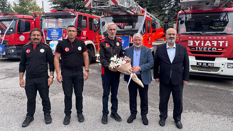 Başkan Aşgin’dan Çorum İtfai̇yesi̇ne 101. Yil Zi̇yareti̇ (10)