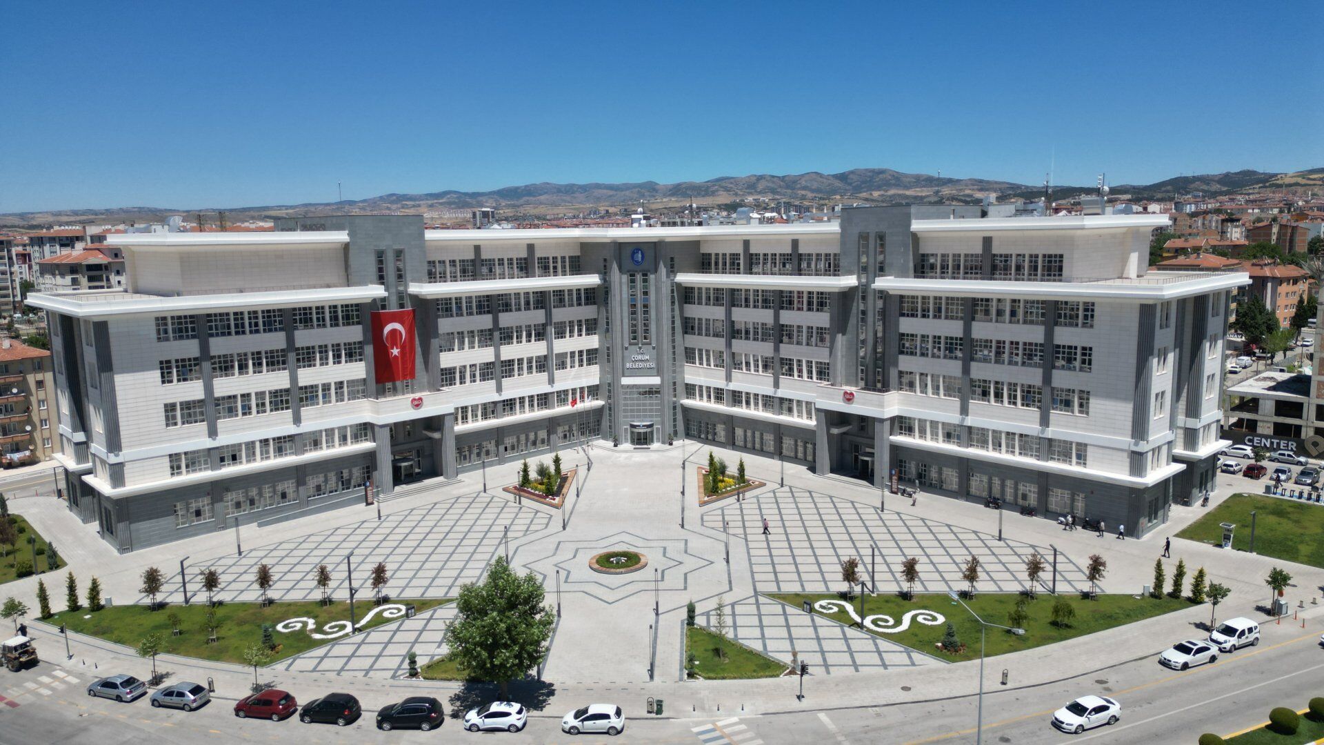 Belediyeden 7,7 Milyon Liralık Kırtasiye Desteği (1)